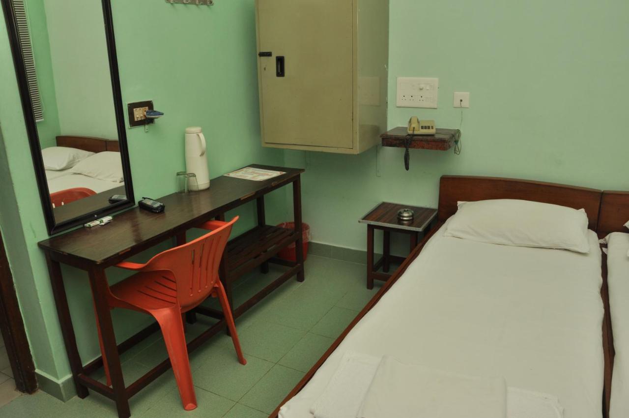 Valli Hotel Tandzsávúr Kültér fotó