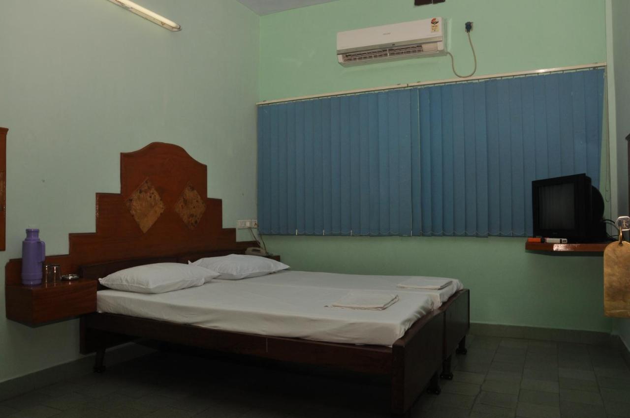 Valli Hotel Tandzsávúr Kültér fotó