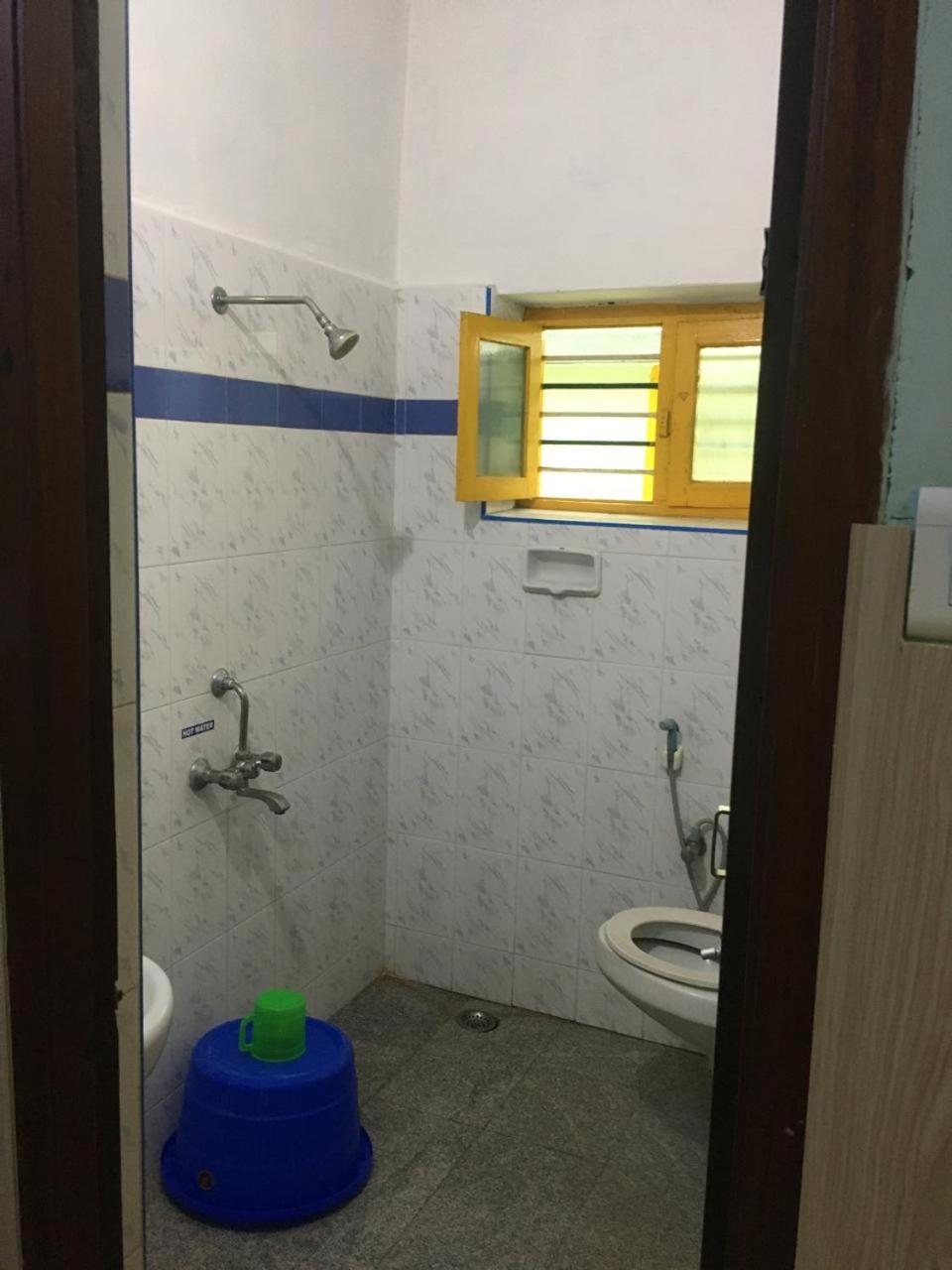 Valli Hotel Tandzsávúr Kültér fotó